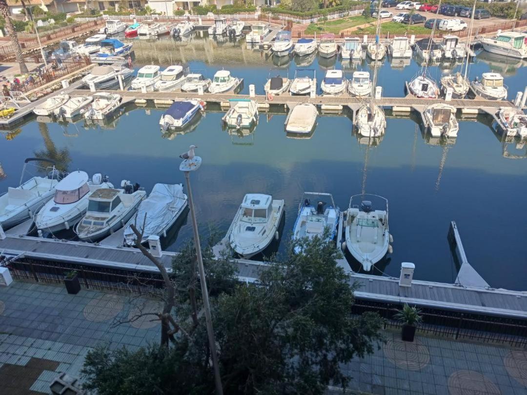 Appartement T2 Vue Mer Et Port,2 Balcons, Parking Prive Кане Екстериор снимка